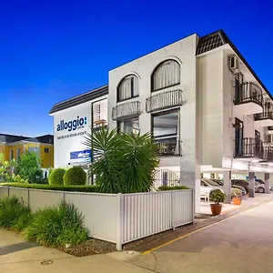 Brisbane Airport 3*, Hamilton Australia