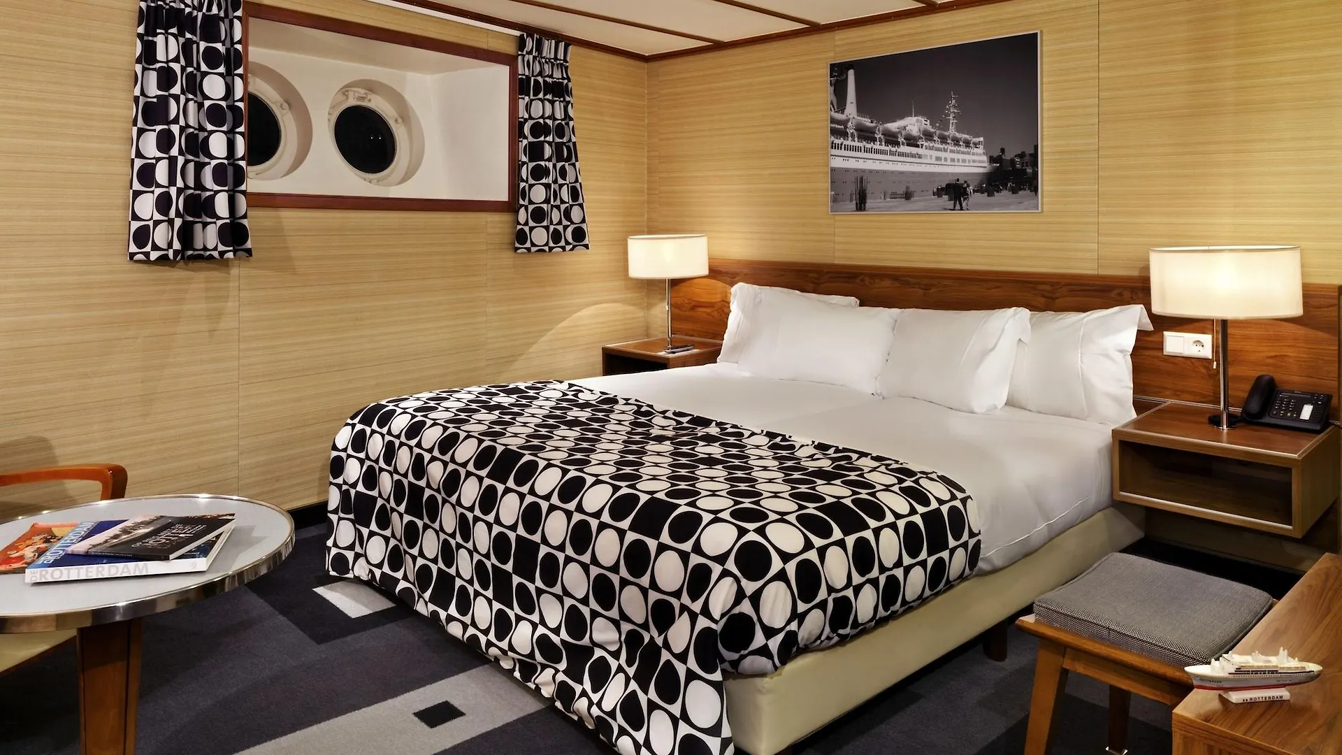Hotel Ss Rotterdam By Westcord 4*,